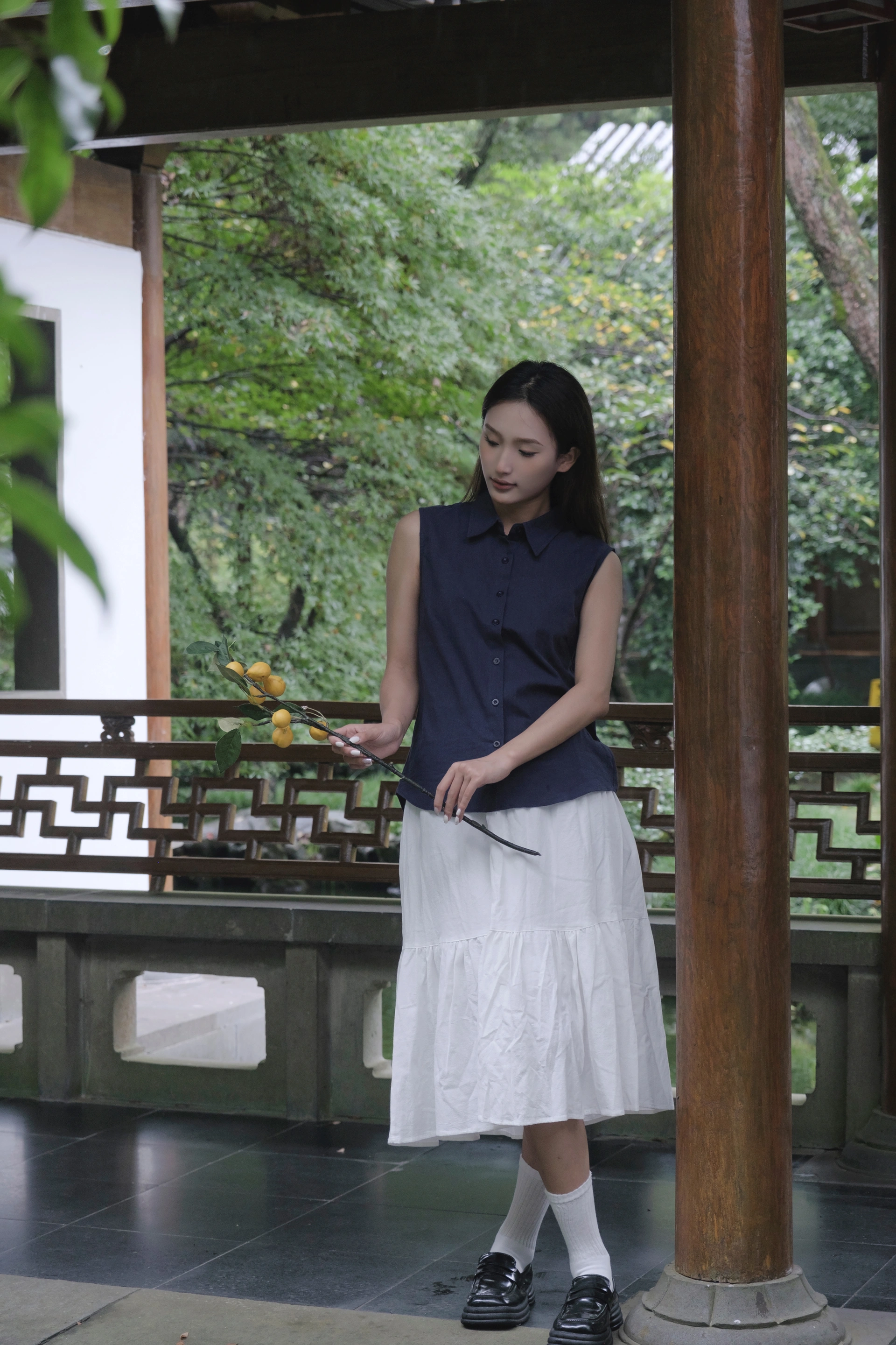 [YITUYU艺图语]2023.09.27 烟雨蒙蒙 慧慧 2